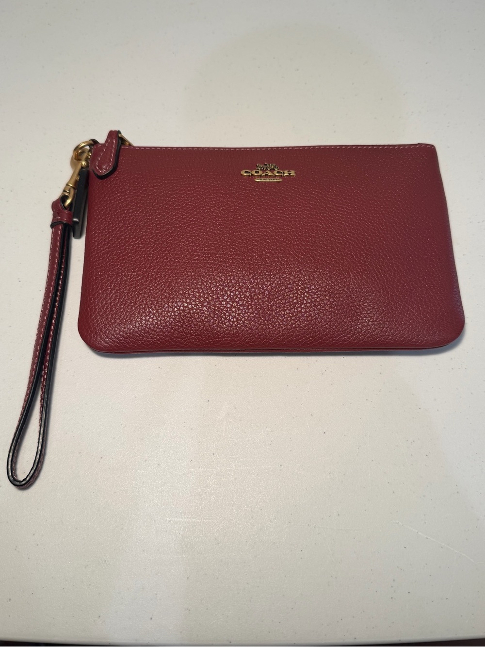 Coach Corner Zip Large Wristlet in Burgundy Refined Pebble Leather